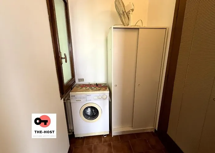 Вилла Between Greenery And The Lake, A In Стреза