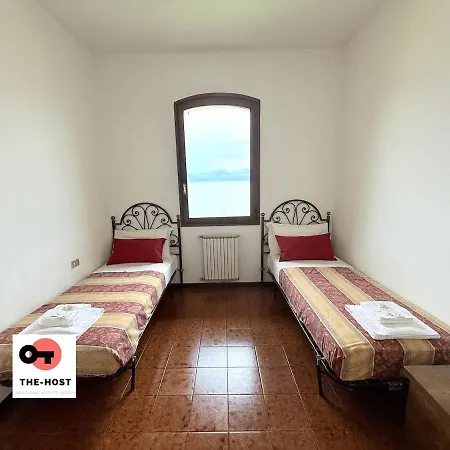 Between Greenery And The Lake, A In Villa Stresa