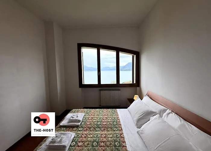 Between Greenery And The Lake, A In Villa *